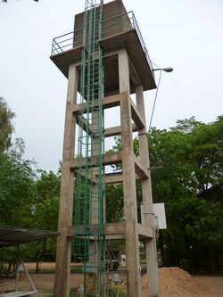 Water tower concrete 5000l 02.jpg